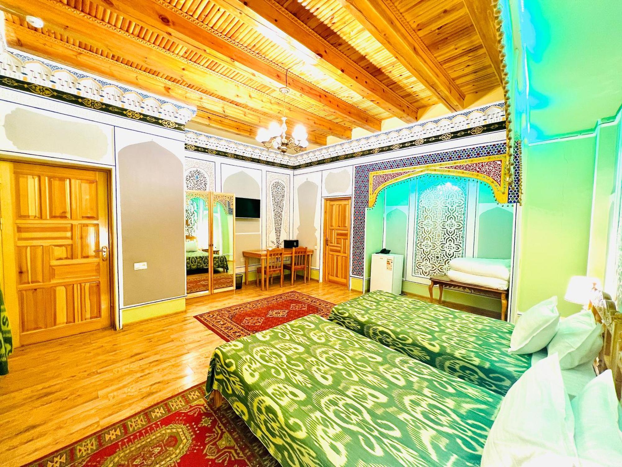 Komil Bukhara Boutique Hotel Exteriör bild